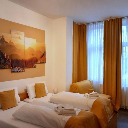 Hotel Karolinger Dusseldorf Luaran gambar