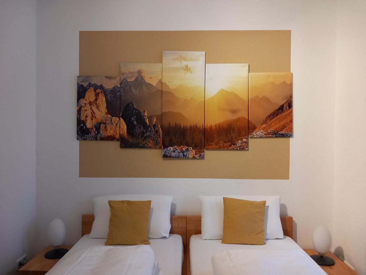 Hotel Karolinger Dusseldorf Luaran gambar