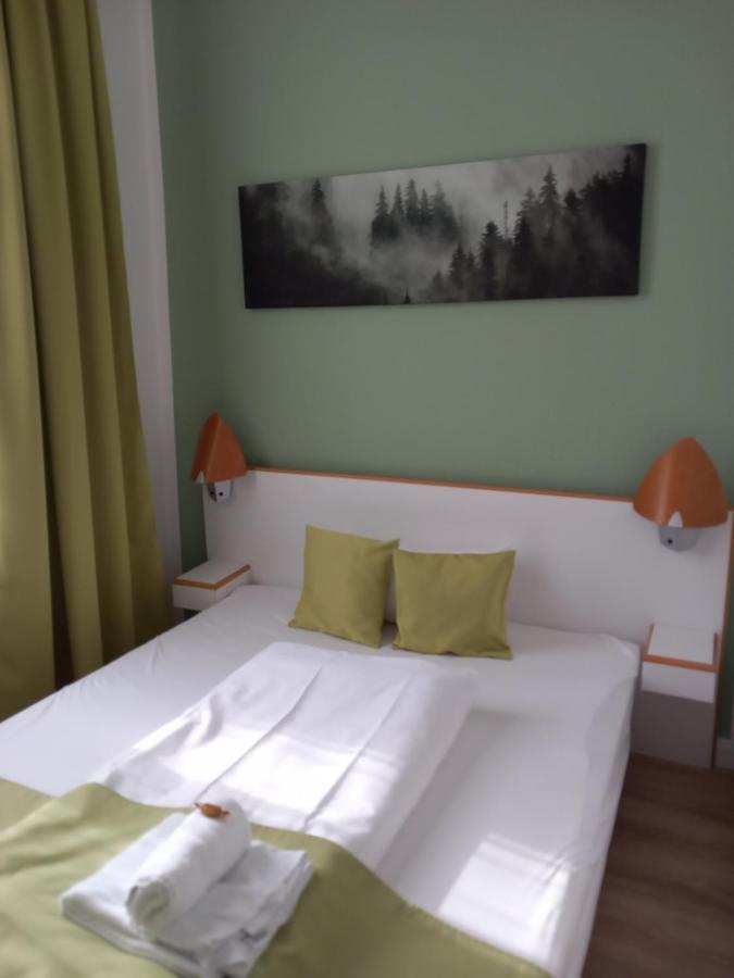 Hotel Karolinger Dusseldorf Luaran gambar