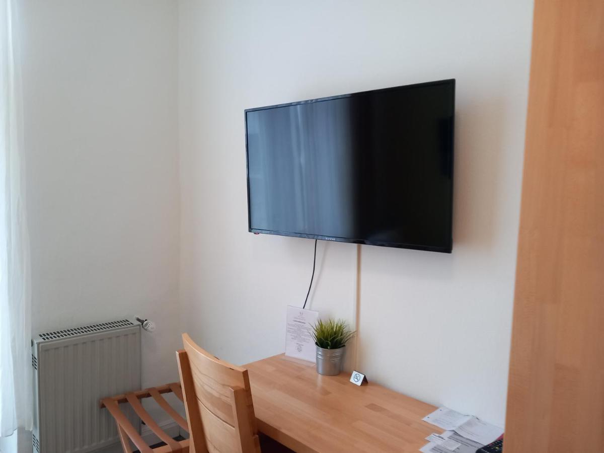 Hotel Karolinger Dusseldorf Luaran gambar