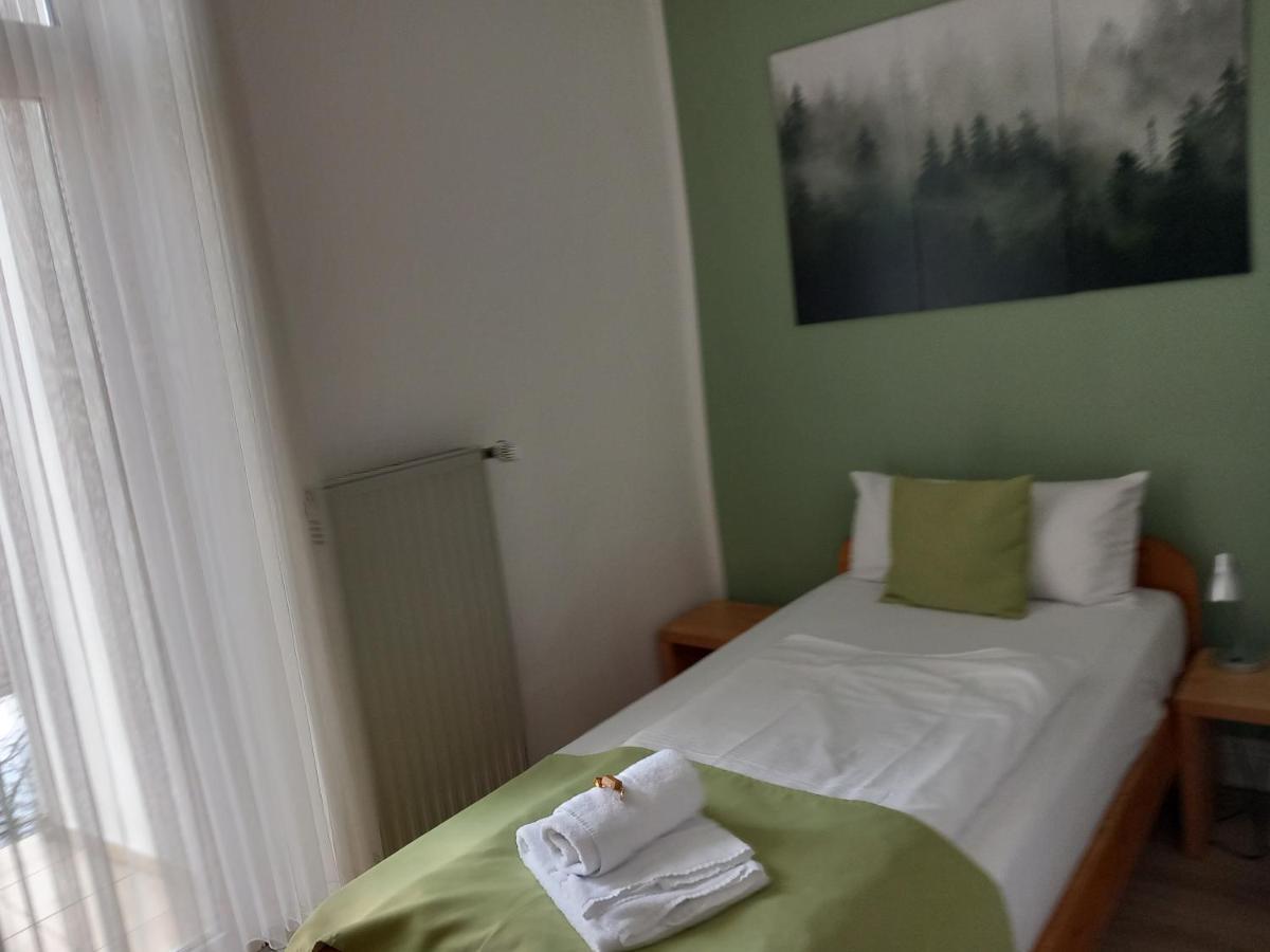 Hotel Karolinger Dusseldorf Luaran gambar