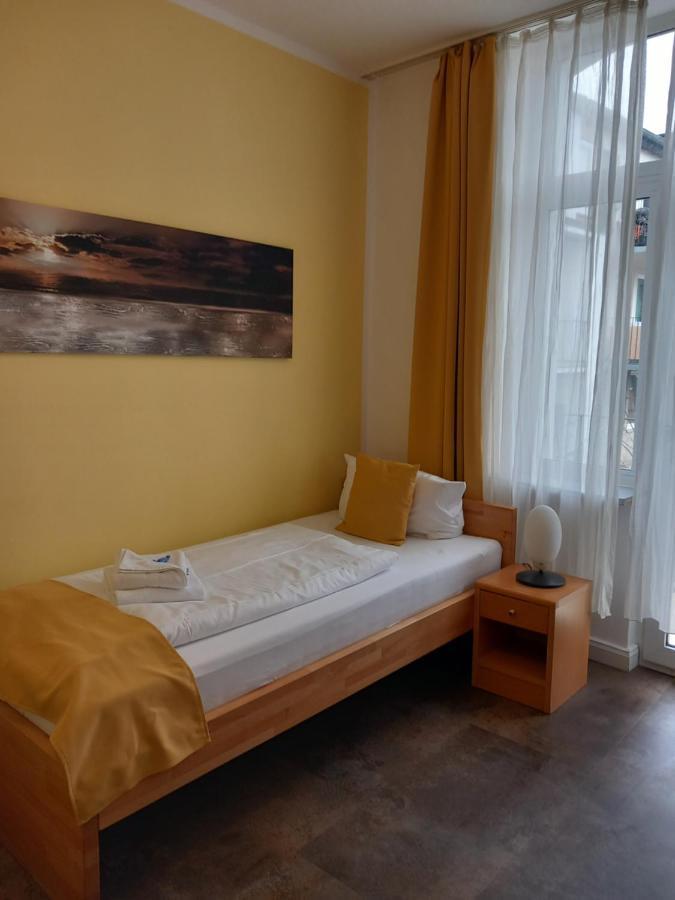 Hotel Karolinger Dusseldorf Luaran gambar